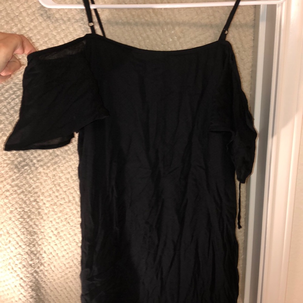 Black off the shoulder dress - Picture 5 of 5